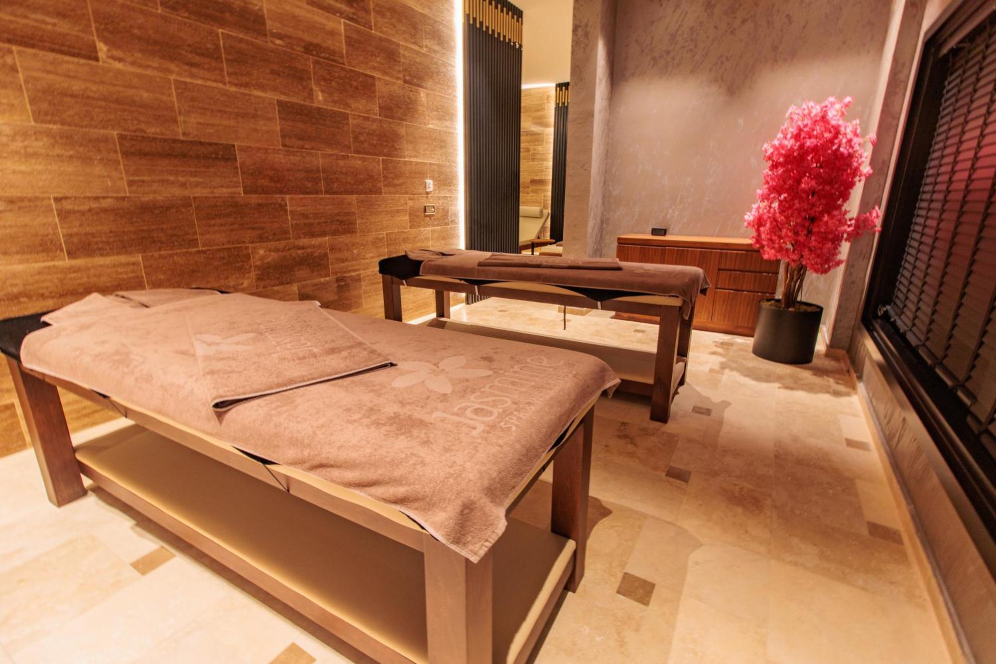Anadolu Hotels Esenboga Thermal Екстер'єр фото