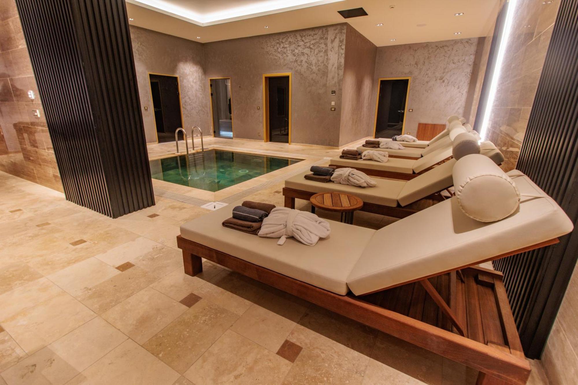 Anadolu Hotels Esenboga Thermal Екстер'єр фото