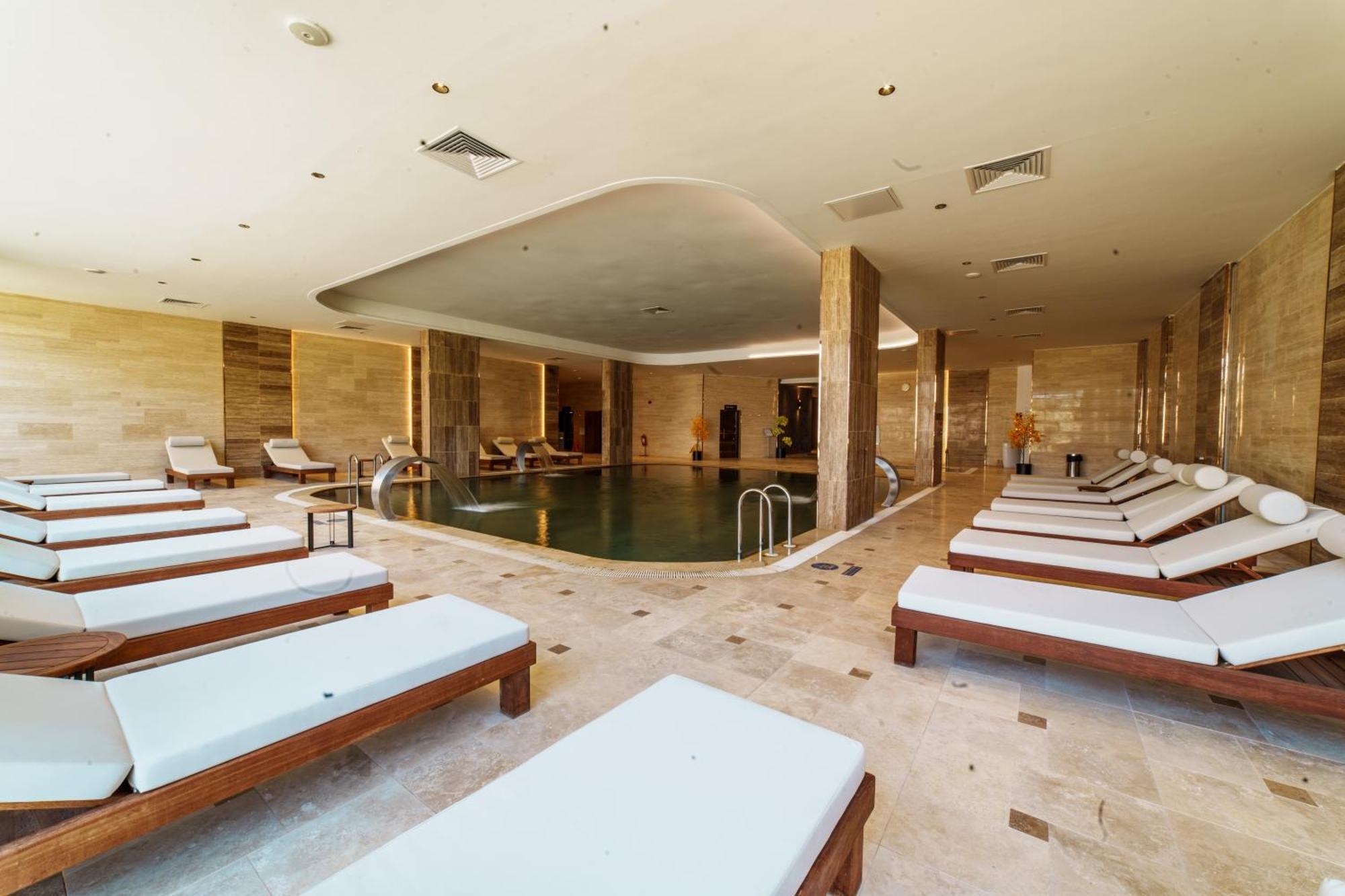 Anadolu Hotels Esenboga Thermal Екстер'єр фото